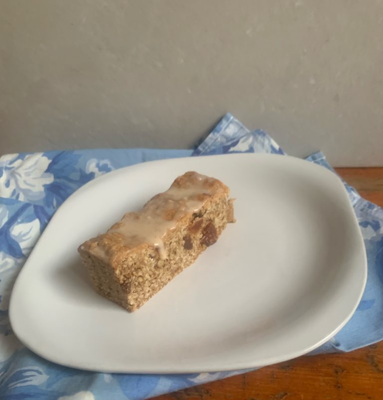 Oatmeal Raisin Cookie Bars