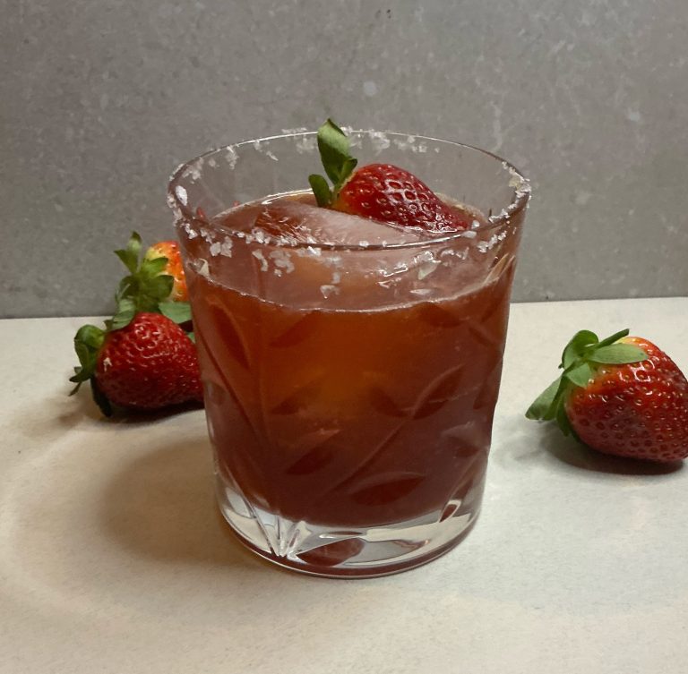 Roasted Strawberry Margarita (& Mocktail version)