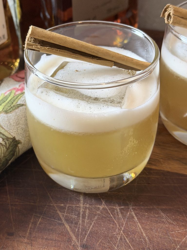 Cinnamon Amaretto Rum Sour